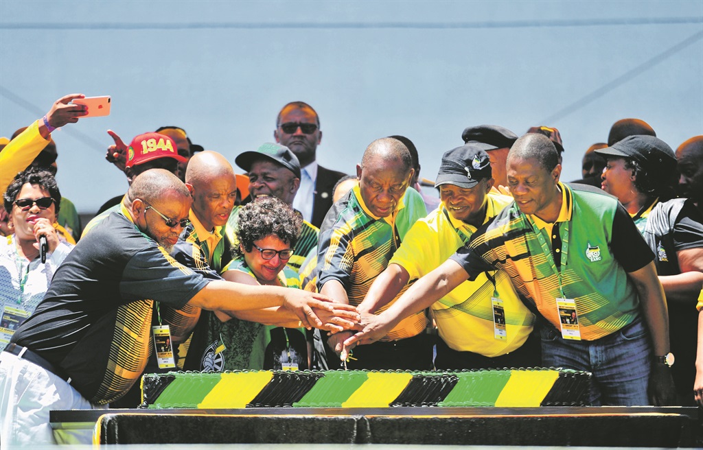 ANC leaders cut a cake draped in party colours to celebrate the party’s 106th anniversary at Buffalo City Stadium in East London on January 13 last year. This year’s statement will be marked on January 12 at the Moses Mabhida Stadium in Durban         Picture: Leon Sadiki
