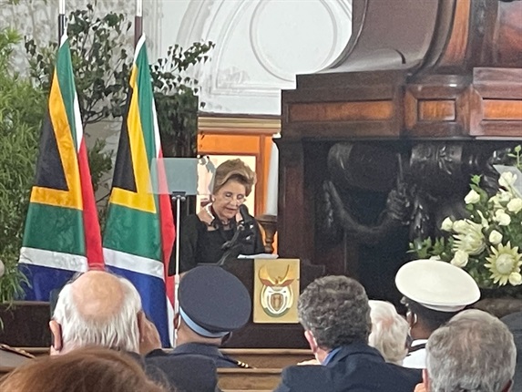 <p>De Klerk’s widow, Elita, says she will speak about FW the man. They met in London in 1990.</p><p>She says she will never forget the man who was about to embark on the Odyssean trip to change the status quo of his country.</p><p>I shall never forget this man who mesmerised me who made me want to help him achieve this huge task ahead of him.</p><p>She says De Klerk was a man with strong beliefs and he was often misunderstood because of his correctness.</p><p><br /></p>