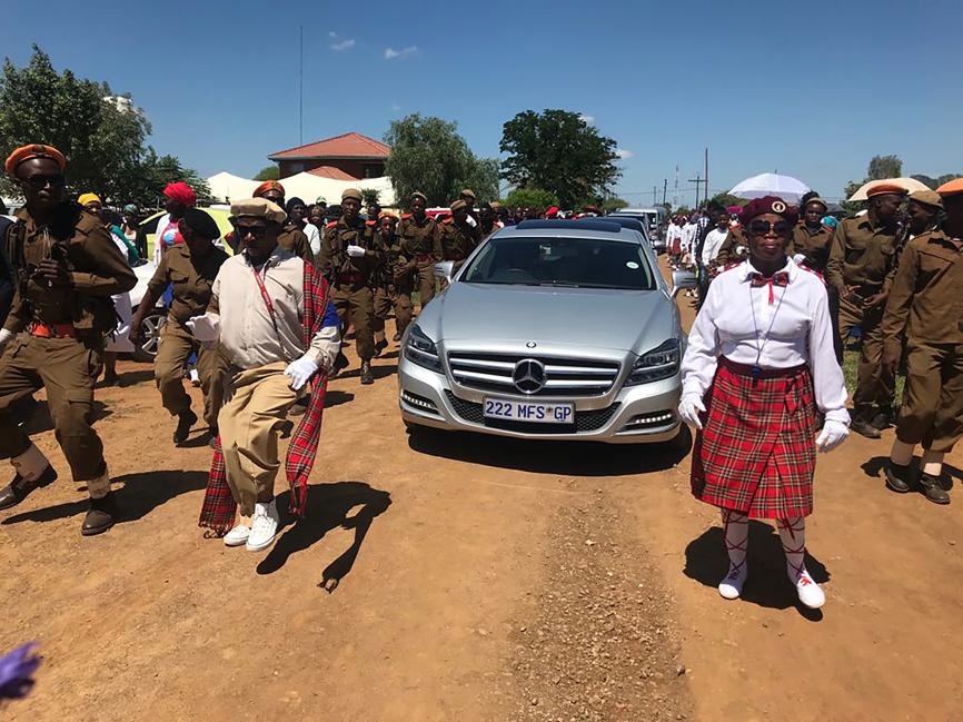 Troops gathered on Saturday to bid farewell to Simon Mputla, leader and founder of the Matebeleng Springbok Troop from Makapanstad.
Photo: Mmutle Tabane