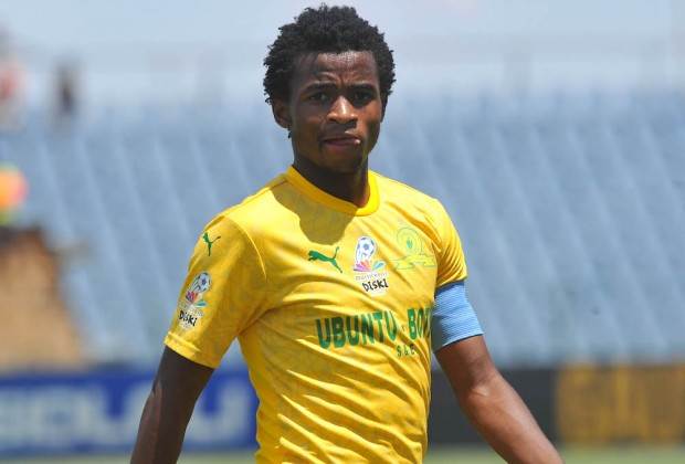 Promise Mkhuma signed a five-year deal upon promotion to the first-team.