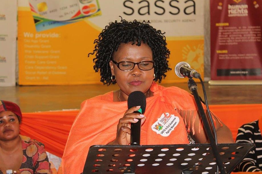 MEC Busi Shiba warned grant beneficiaries not to be taken in by strangers and to use their money wisely.
Photo: Oris Mnisi