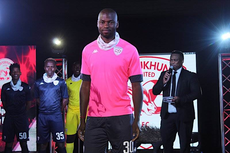 Siyabulela Shai models the team's new pink jersey 