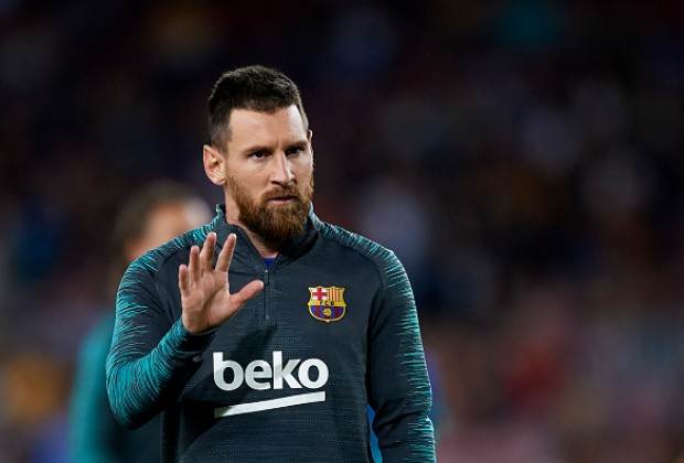 1) Lionel Messi (FC Barcelona) – £580 000-a-week
