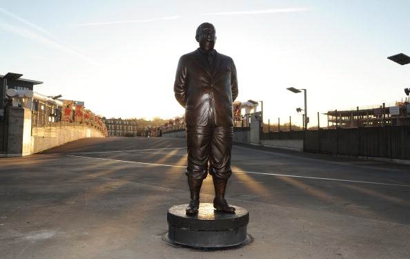 =4. Herbert Chapman (Arsenal & Huddersfield Town) 
