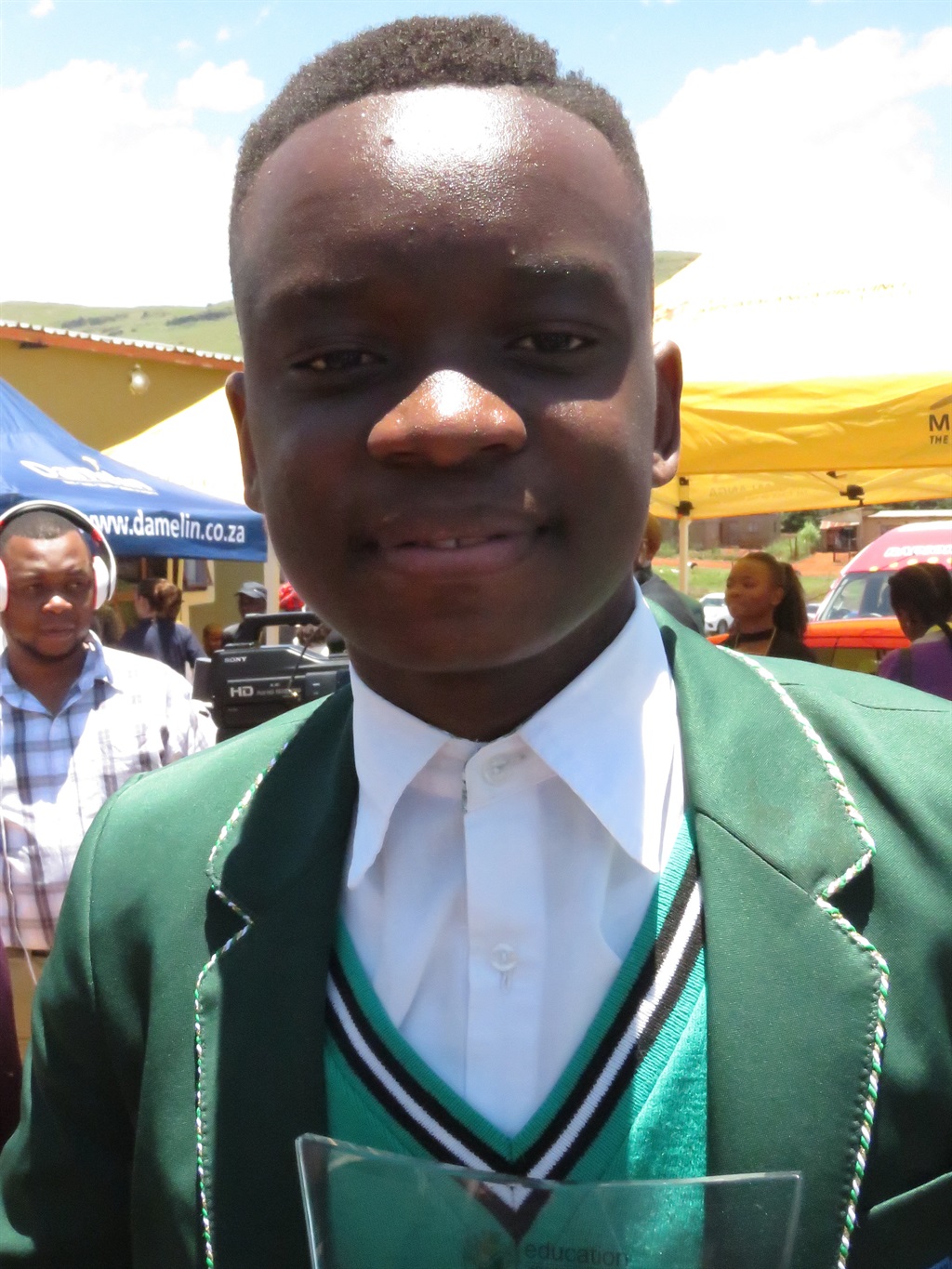 Thalenta Ngobeni (16) from Acorn Oaks High School obtained seven distinctions with 100 % pass in mathematics, physical science and accounting is the top Mpumalanga Grade 12 learner.Picture: Sizwe sama Yende