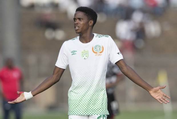 Sifiso Ngobeni - defender (24)