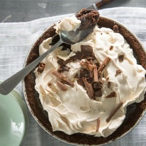 PHOTO: Chocolate meringue tart