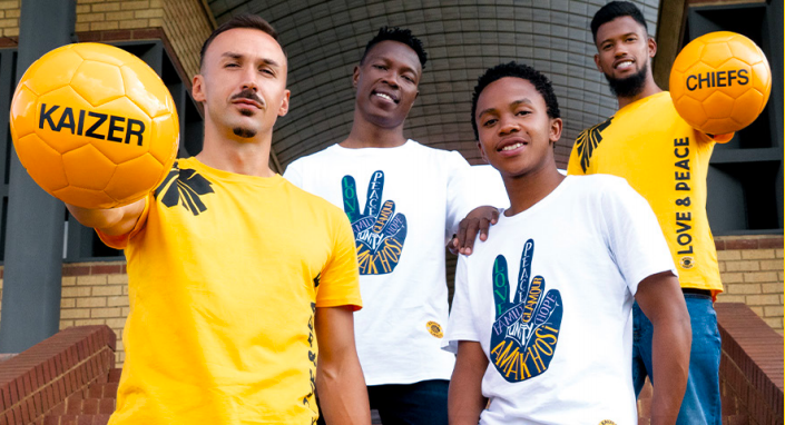 Kaizer Chiefs on X: Limited edition warm-up top Bruce is wearing a limited  edition warm-up top that is available exclusively from   While stocks last! #KCDigistore #Amakhosi4Life   / X