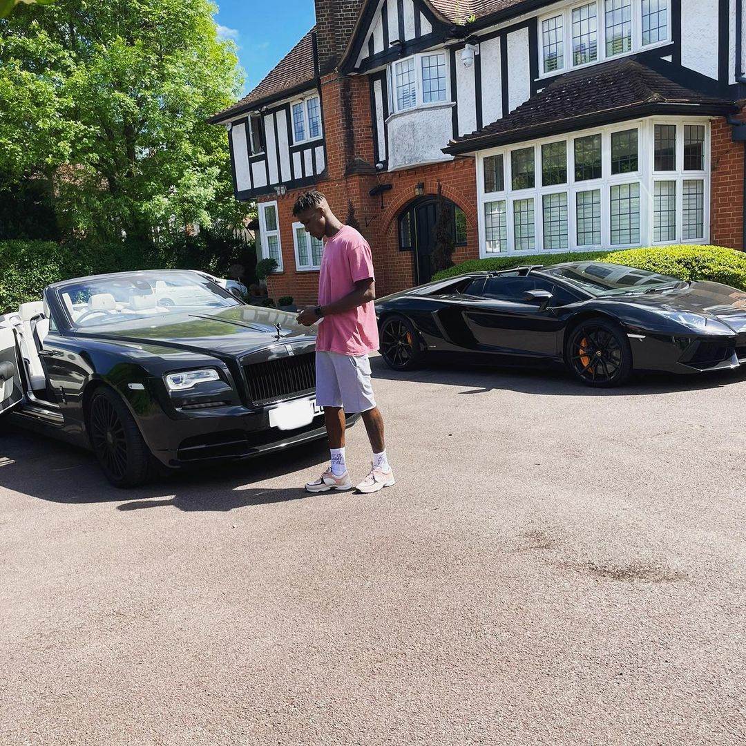 Inside Wilfried Zaha's car collection | KickOff