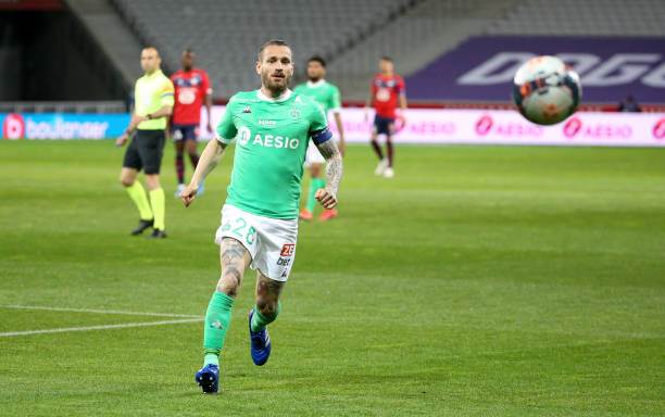 Mathieu Debuchy - Saint-Etienne to Valenciennes FC
