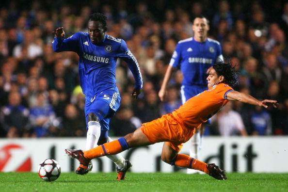 9. Michael Essien (Ghana – Olympique Lyon, Chelsea