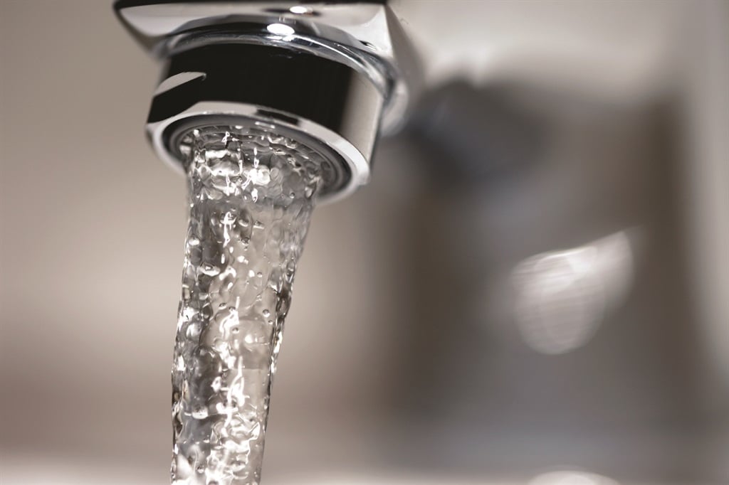 Saving water is a matter of life and death now, says Western Cape Premier Helen Zille.