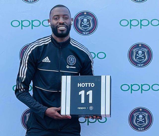 OPPO is the official Mobile Handset Partner of the Orlando Pirates