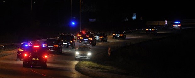 ANC president Cyril Rmaphosa's motorcade leaving  St George's hotel on Monday night. (Felix Dlangamandla, Netwerk24) 