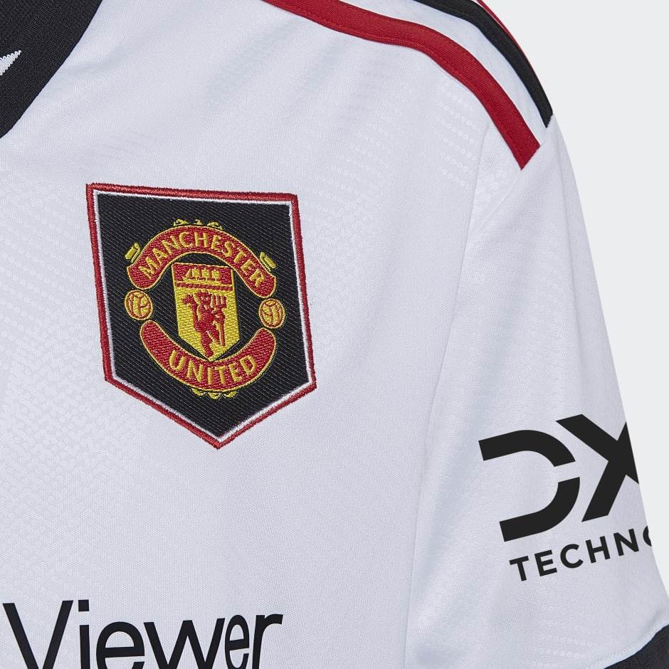 Man United unveil away jersey for 2023/24 season