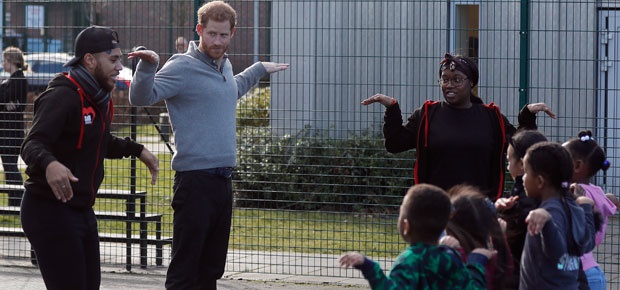 Prince Harry spends time at Fit and Fed in North West London. (Photo: Getty Images)