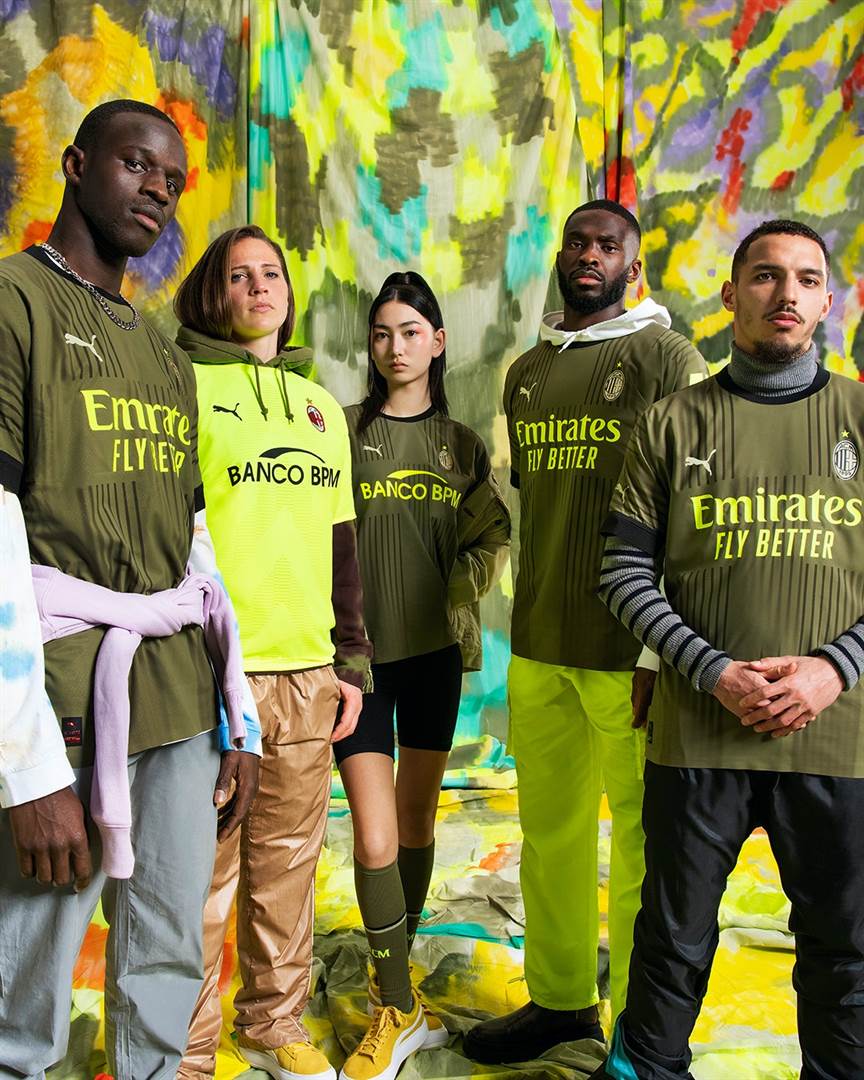 Arsenal launch vibrant new third kit for 2022/23 season