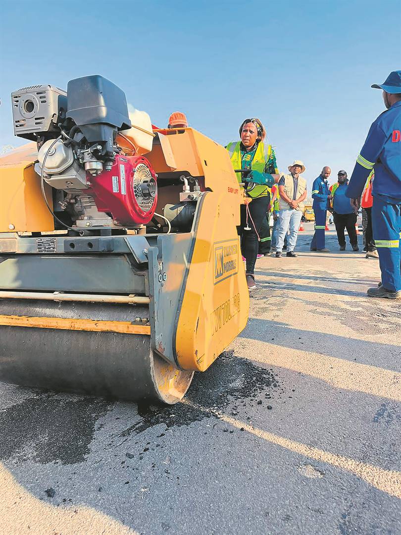 Mpumalanga Premier Refilwe Mtshweni-Tsipane in Nkomazi where a bad road was being fixed.