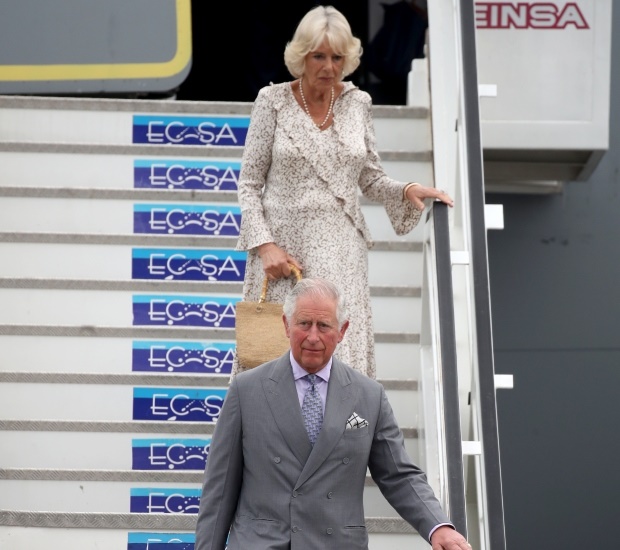 Prince Charles and Camilla arrive in Cuba. (Photo: