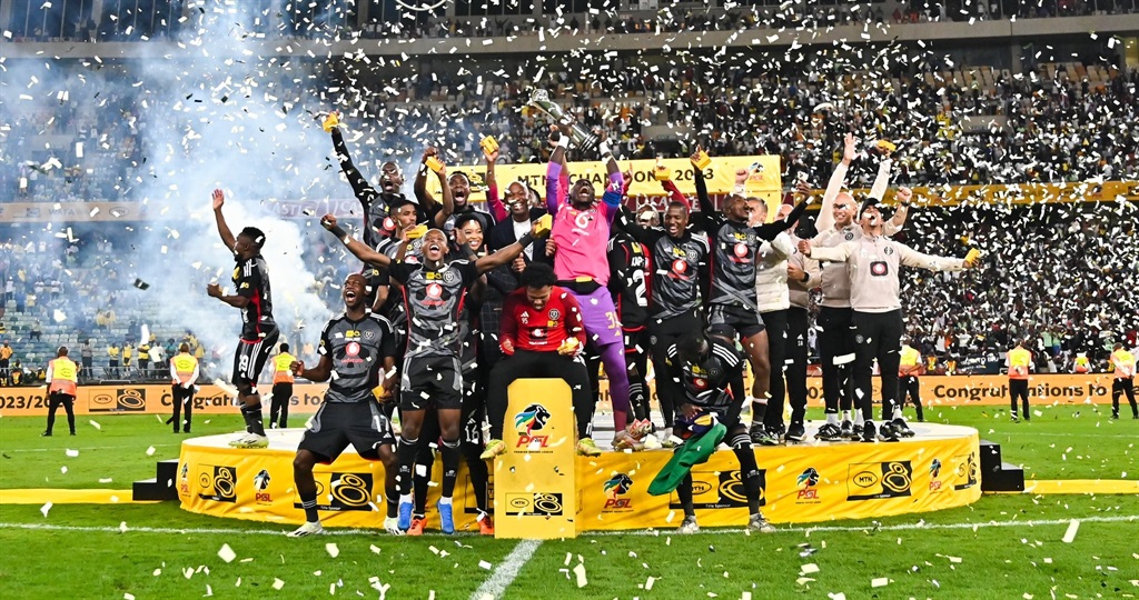 PICS, Orlando Pirates celebrate MTN8 triumph