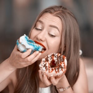 Emotional eating can pack on the kilos. 