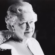 BREAKING: Queen Elizabeth II has died!