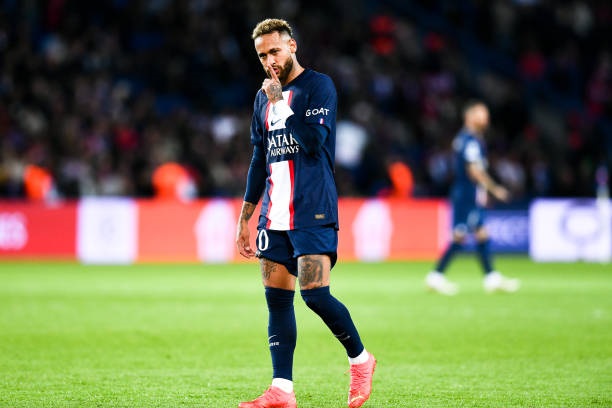 Neymar Accused Of 'Stabbing Messi In The Back' At Paris Saint Germain