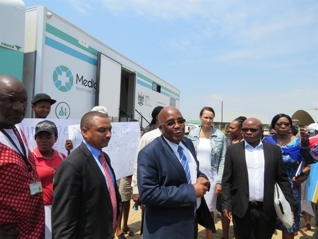 Aaron Motsoaledi during a Mediosa site visit in the North West earlier today.