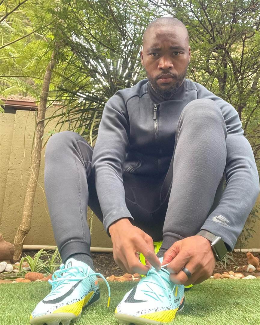 Sibusiso Vilakazi buys a stunning gift