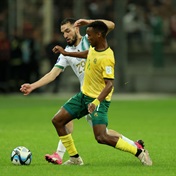 Vintage Zwane sparks with a brace as Bafana tame African giants Algeria in 6-goal thriller