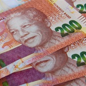 Rand will outperform other EM currencies next year, SocGen says