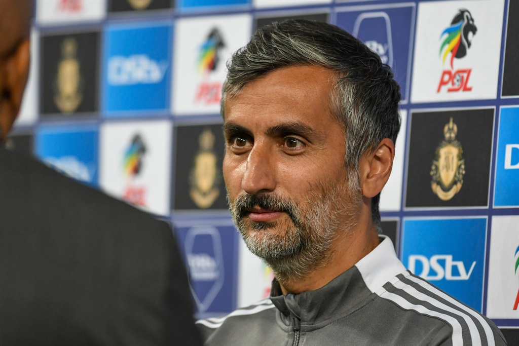 DURBAN, SOUTH AFRICA - AUGUST 17: Jose Riveiro, head coach of Orlando Pirates during the DStv Premiership match between Royal AM and Orlando Pirates at Moses Mabhida Stadium on August 17, 2022 in Durban, South Africa. (Photo by Darren Stewart/Gallo Images)