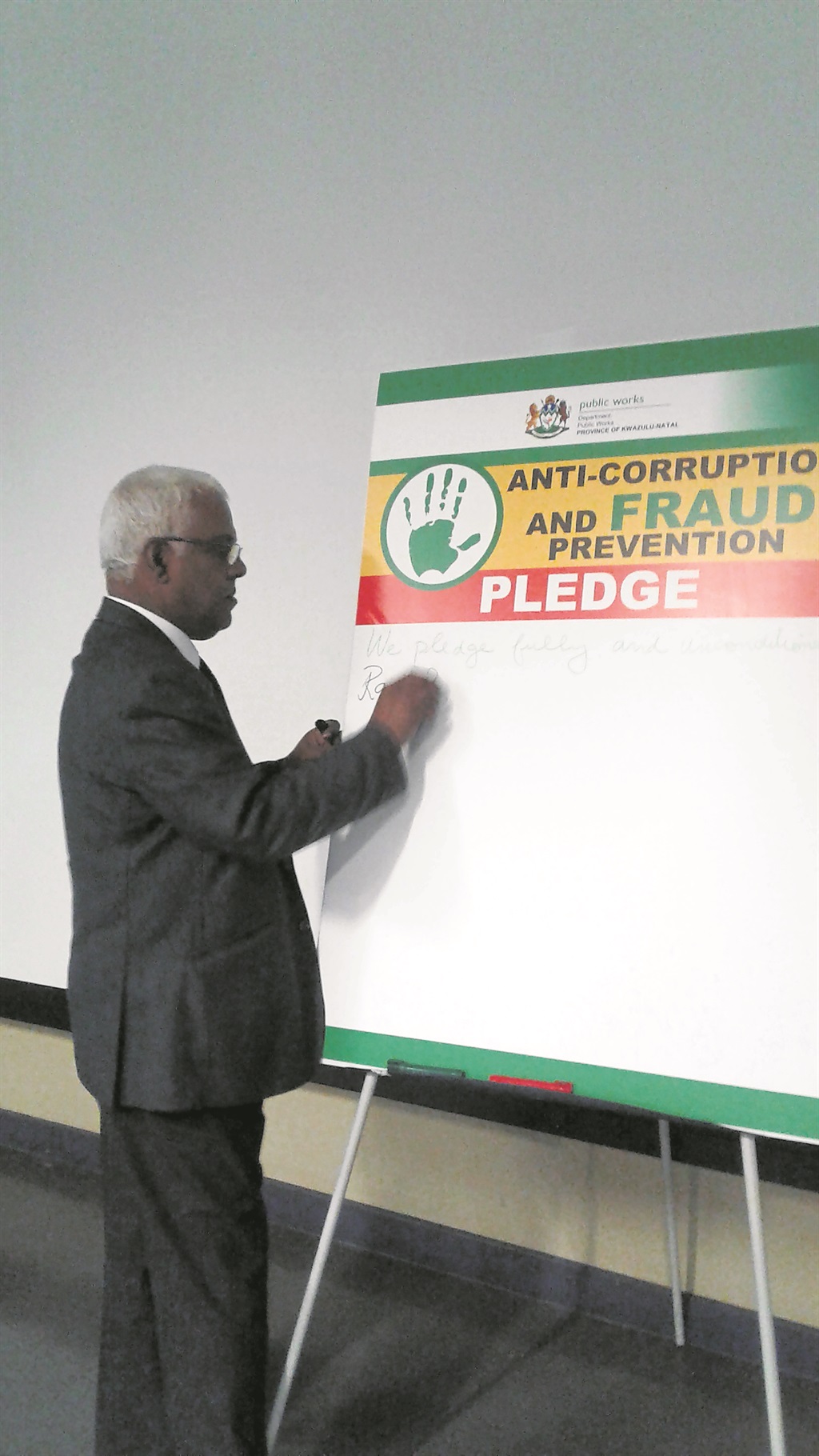 KZN Human Settlements MEC Ravi Pillay made his intentions clear at the campaign meeting on Friday.         Photo byMbali Dlungwana