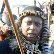 WATCH: Zulu Royal drama - battle for the THRONE!