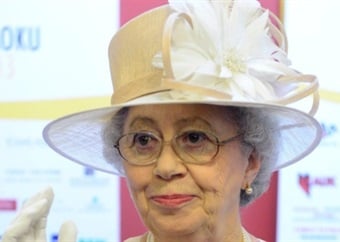 Queen Elizabeth’s professional lookalike retires after Her Majesty’s death