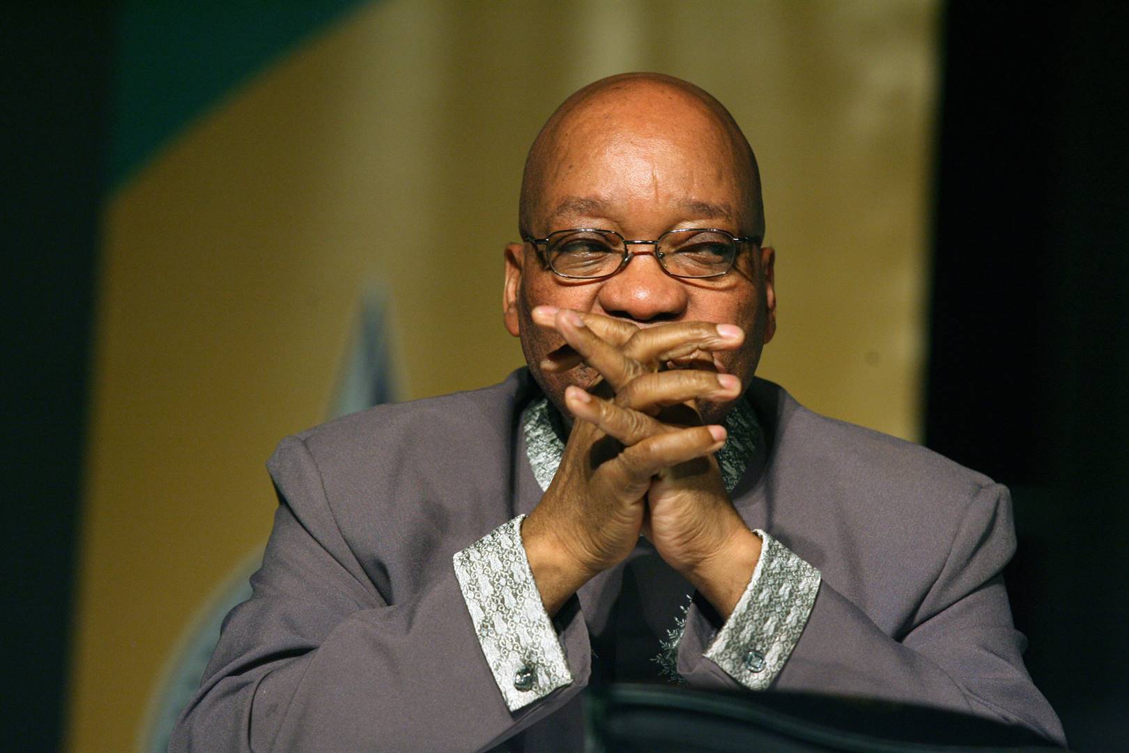 ‘n Peinsende oud-president Jacob Zuma. Foto: Muntu Vilakazi