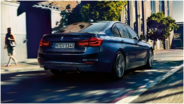 <b>2015 BMW 3 SERIES:</b> The new, perfectly proportioned BMW 3 Series Saloon is unmistakable, with numerous changes to its iconic design giving it an irresistibly sporty, modern appearance. <i>Image: BMW</i> 