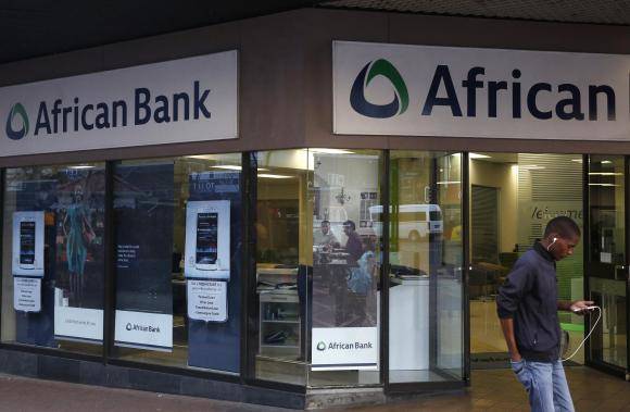 African Bank wil voor einde Maart volgende jaar moontlik ’n paar nuwe aandeelhouers hê wat die 50%-belang van die Reserwebank kan uitkoop.  Foto: Foto24