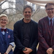 Queer couple discovers Mark Ruffalo in Central Park during unplanned wedding