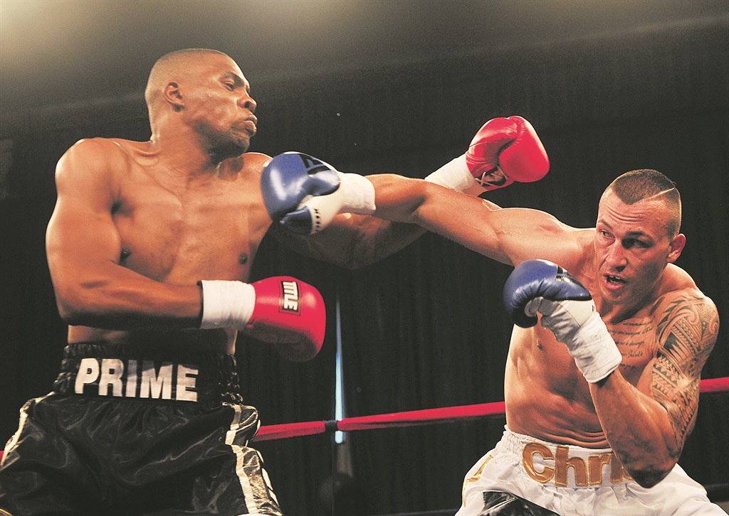 SUPERIOR Akani ‘The Prime’ Phuzi sent Chris ‘The Wolf’ Thompson flying through the ropes in their rematch for the Gauteng cruiserweight title PHOTO: leon sadiki