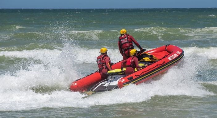 NSRI rescue boat deployed during a search.
PHOTO: Gallo Images/Brenton Geach