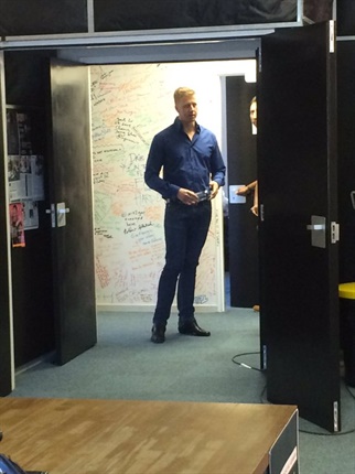 <p>Gareth Cliff spotted at the entrance. All smiles. </p><p></p>