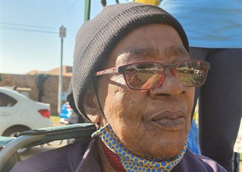 Diepkloof women's hopes of seeing Motlanthe dashed after 11th-hour tweak to campaign schedule