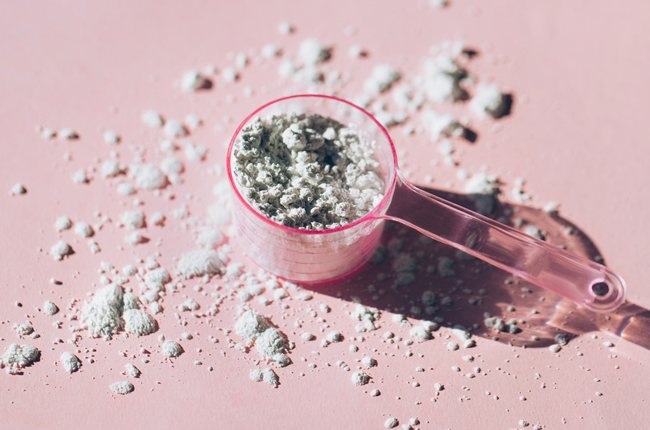 The 'dry scooping' trend encouraged people to take pre-workout powders without water.