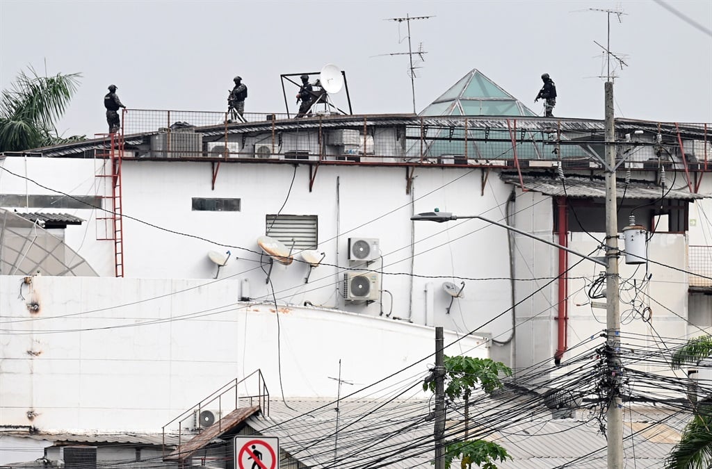 News24 | Ecuador TV studio taken over live on air by masked people brandishing guns