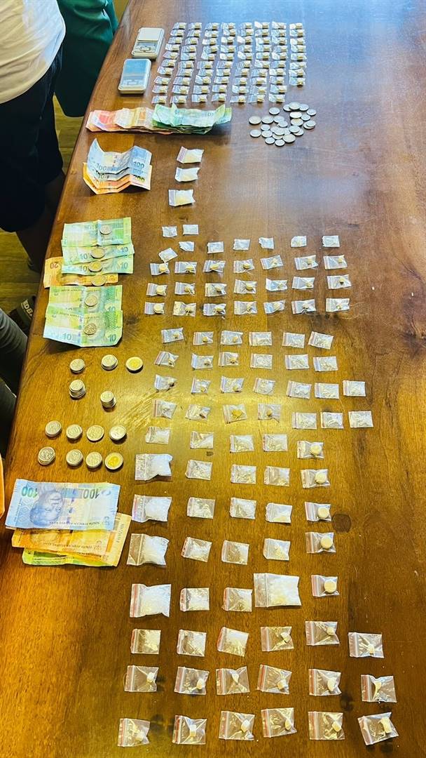 Drugs and money confiscated by police units in the Free State this past week.Photo: Supplied