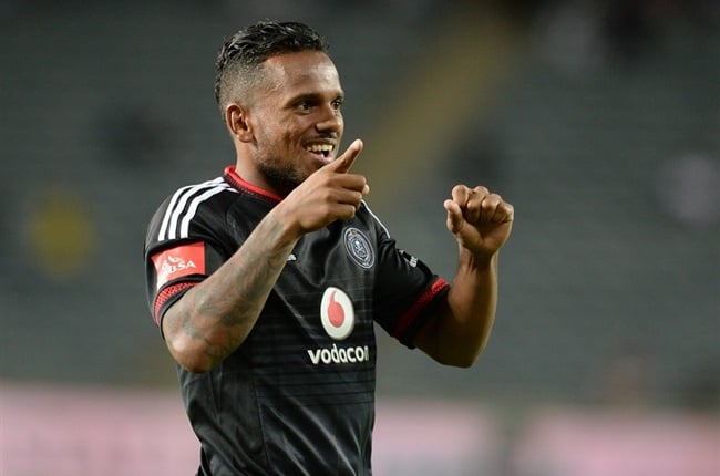 Austin Ditlhobolo on X: Orlando Pirates have signed Kermit Erasmus from  Mamelodi Sundowns. The 32-year-old striker has signed a two-year deal.   / X