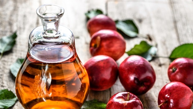 Should you be using apple cider vinegar to cure UTI?