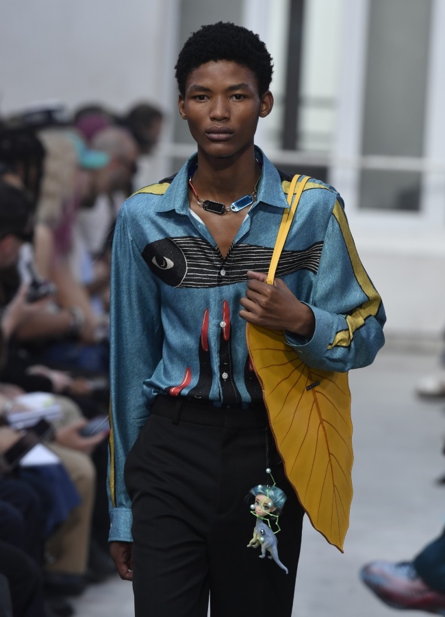 18 Year old SA model walks the runway at Pharrell's Louis Vuitton fashion  show