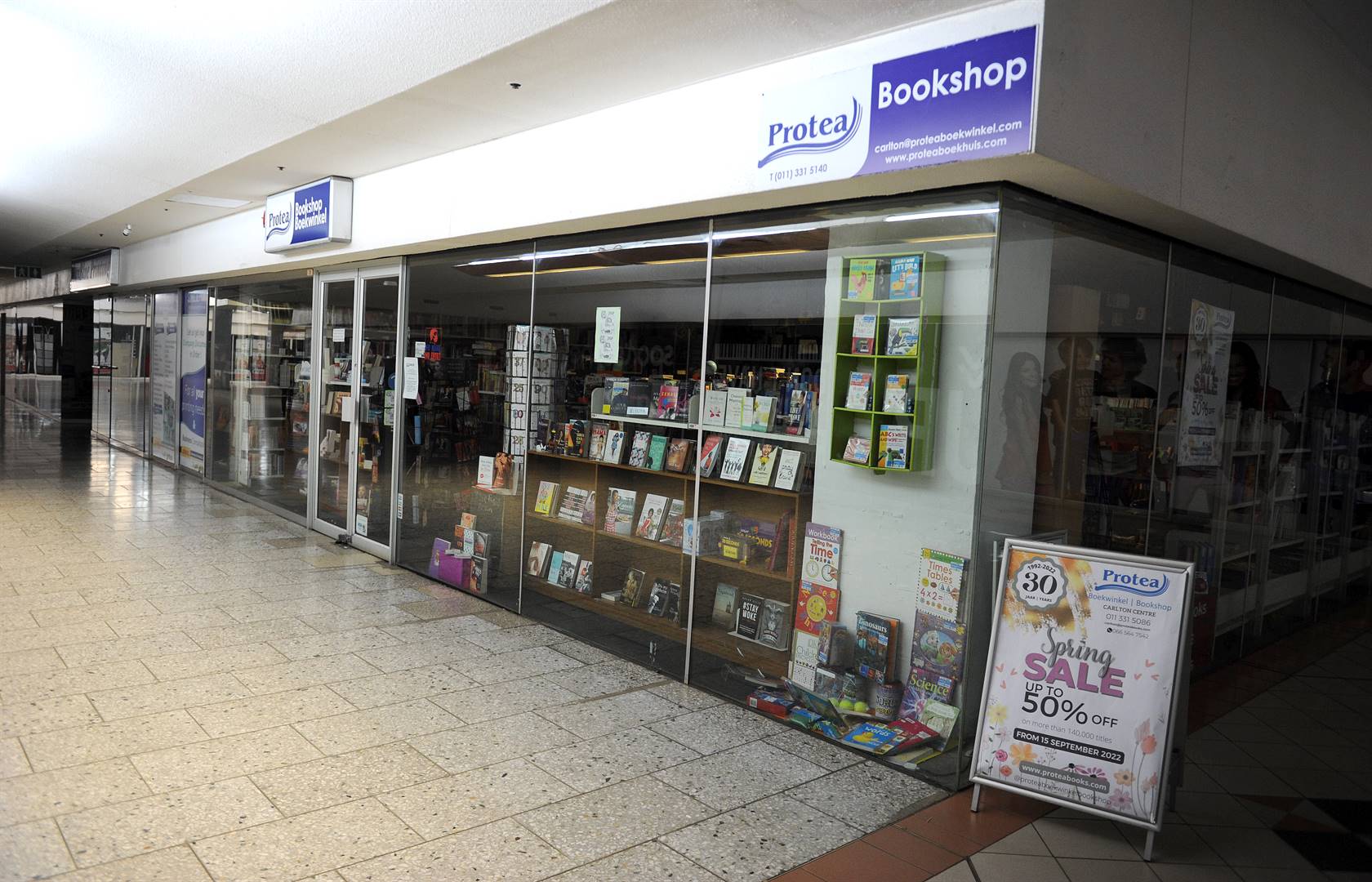 Die Protea-boekwinkel in die Carlton-sentrum in Johannesburg. Foto: Elizabeth Sejake